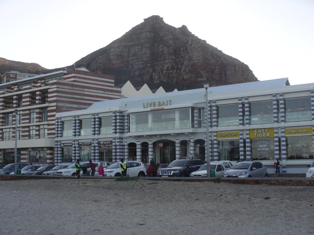 Apartamento Royal At Sea Muizenberg Exterior foto
