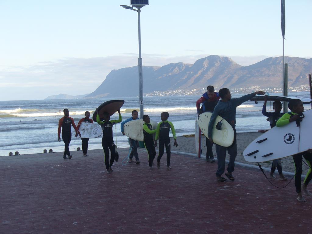 Apartamento Royal At Sea Muizenberg Exterior foto