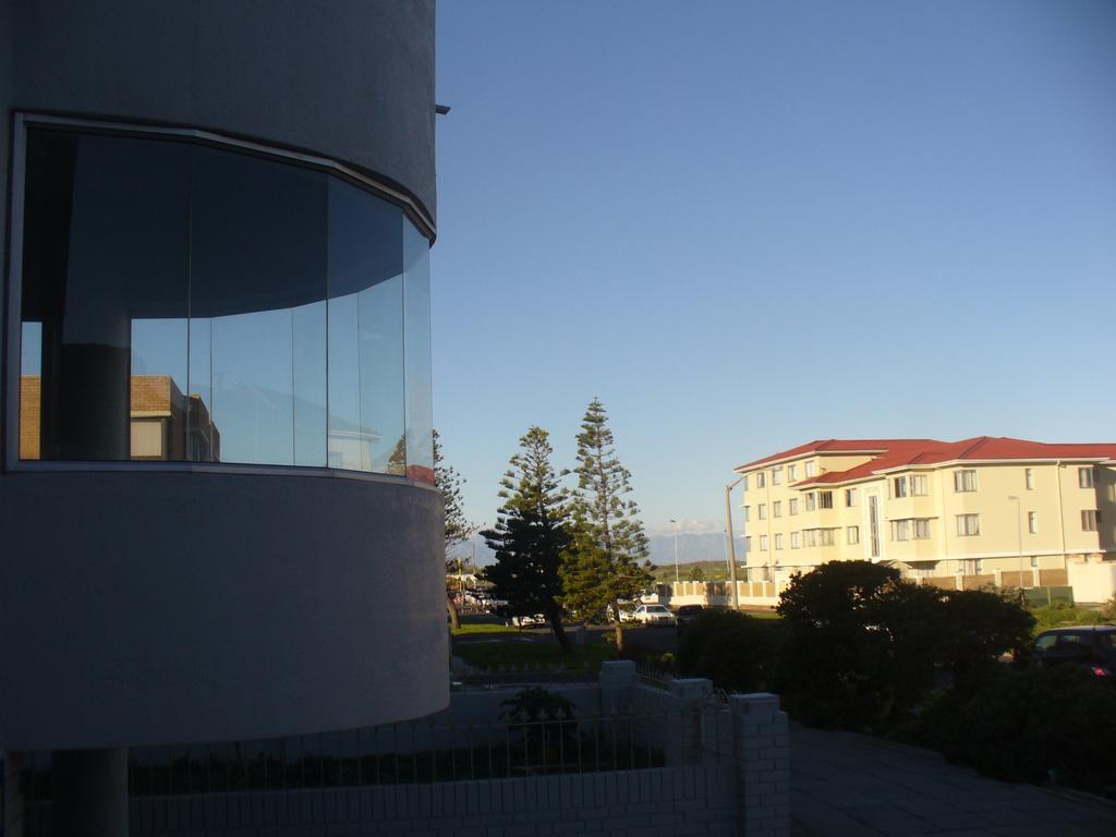 Apartamento Royal At Sea Muizenberg Exterior foto